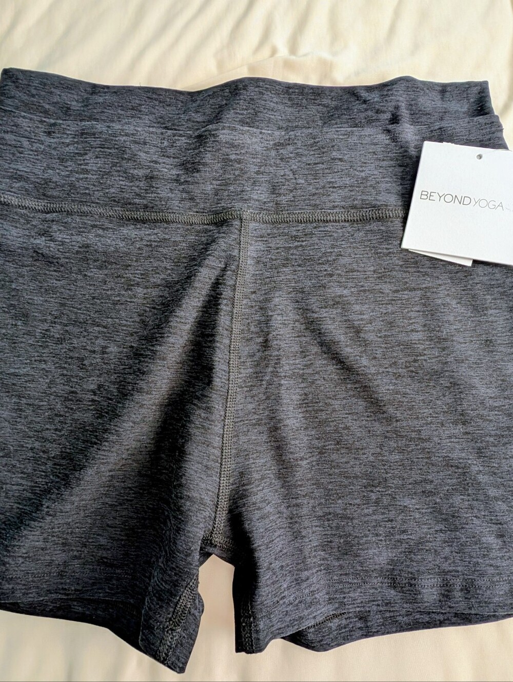 Beyond Yoga SpacedyeM Layered 3" Short Dark Grey